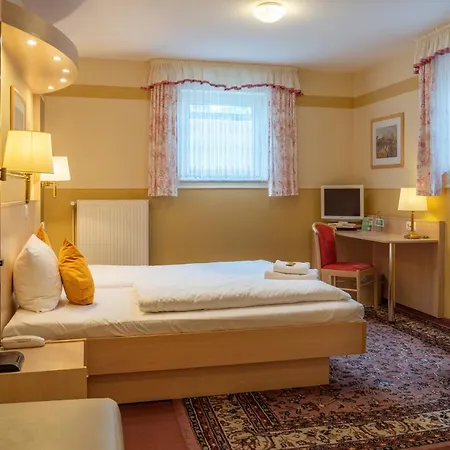Parkhotel Garni Hotell