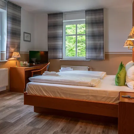 Parkhotel Garni Szálloda 3*