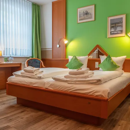 Parkhotel Garni Szálloda Neustadt