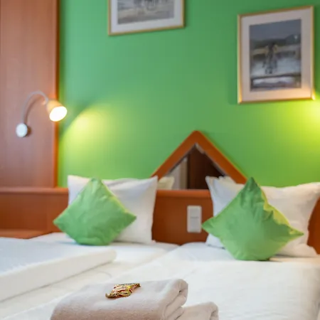 Parkhotel Garni Hotell Neustadt (Dosse)